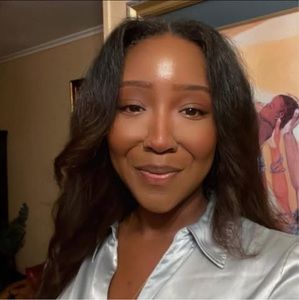 Meet your Posher, Jas